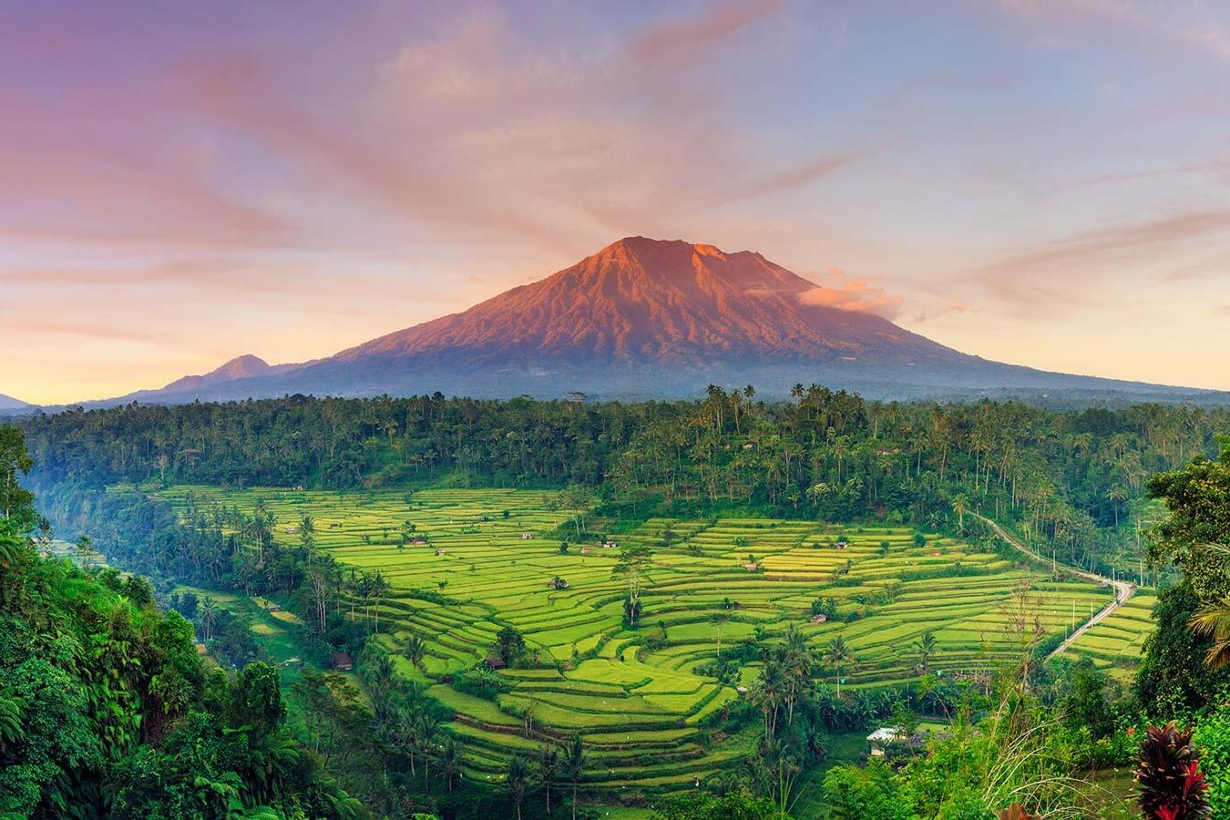 MT AGUNG