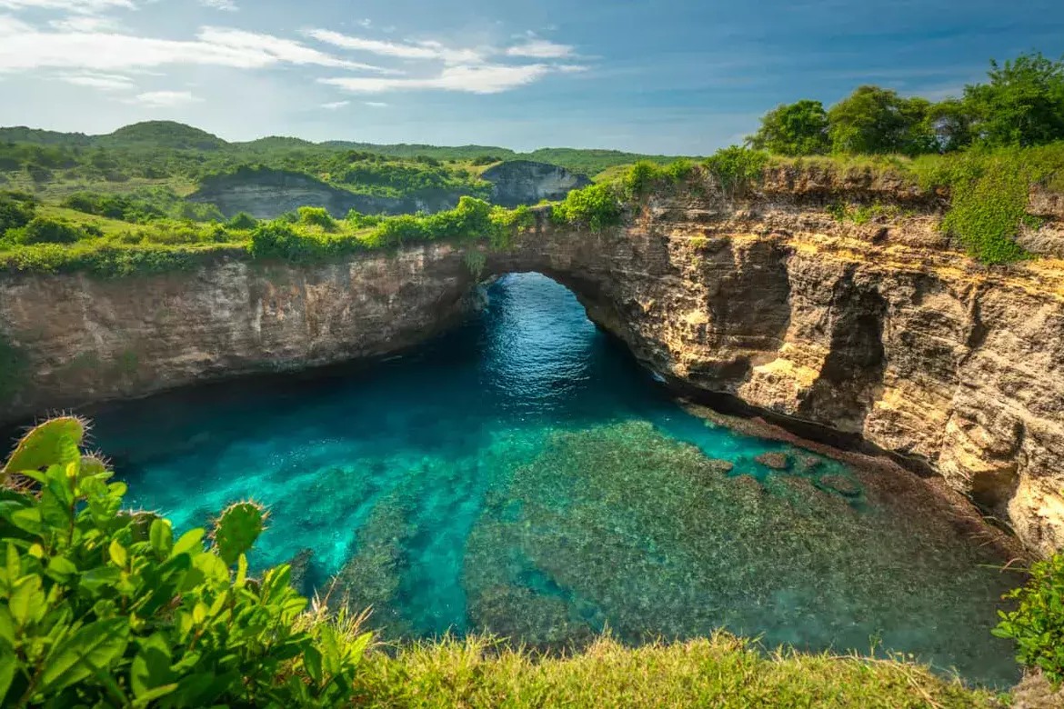 broken beach1